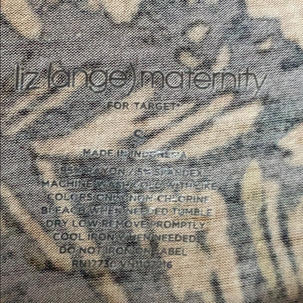 Liz Lange Maternity Print Top with Belt Size Small - Picture 7 of 7